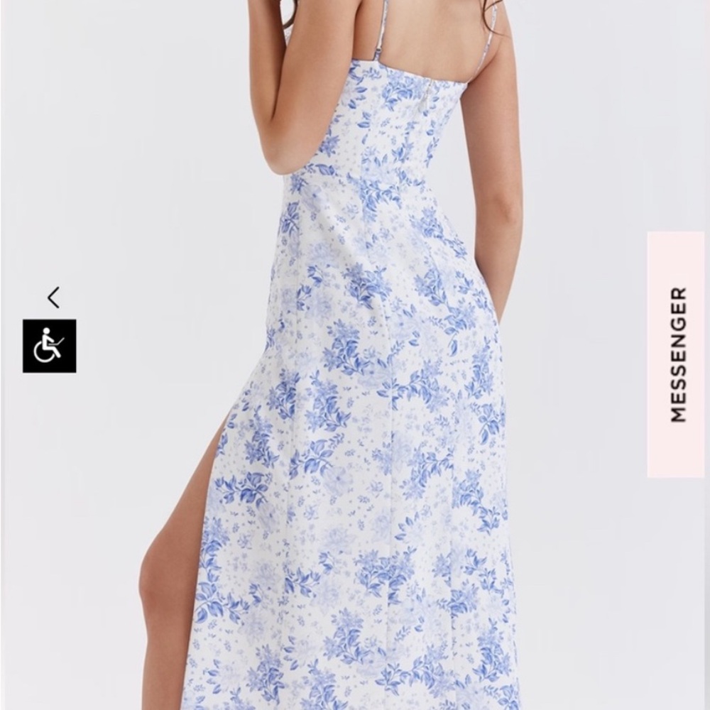 House of CB Blue and White Floral Midi Dress - Picture 6 of 10